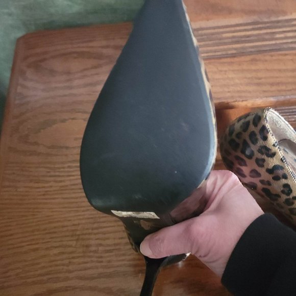 Animal print heels, size 7.5 (Wet Seal) - Picture 3 of 3